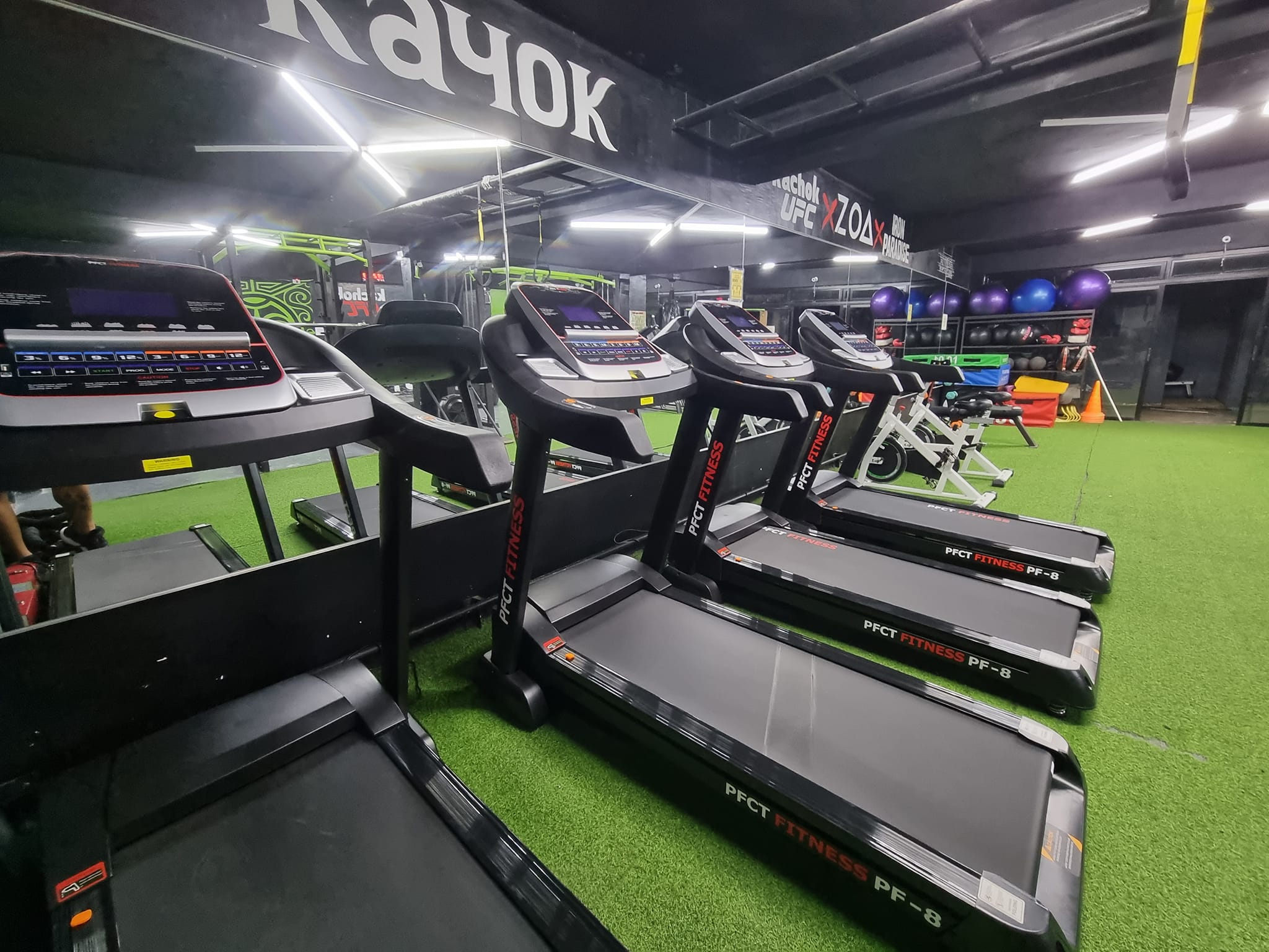 Threadmill